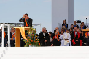 36. Deutscher Evangelischer Kirchentag, Von Angesicht zu Angesicht - Festgottesdienst auf den Elbwiesen, Bühne, Luther 2017 - 500 Jahre Reformation, Lutherstadt Wittenberg, Corinna Kroll