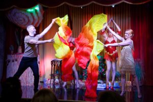 Kinky Summer 2025, Die Travestie-Comedy-Musical-Gute-Laune-Sommer-Show der Costa Divas, Tim Olcay - Sweet Diva - Male Diva - Eva Schütz, CLACK Theater - Lutherstadt Wittenberg, Corinna Kroll