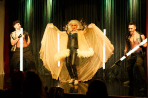 Girls just wanna have fun - Die Show zum Frauentag, Der Partyshake mit den Costa Divas und ihren erotischen Freunden, Taddeo - Sweety - Tim, CLACK Theater - Lutherstadt Wittenberg, Corinna Kroll